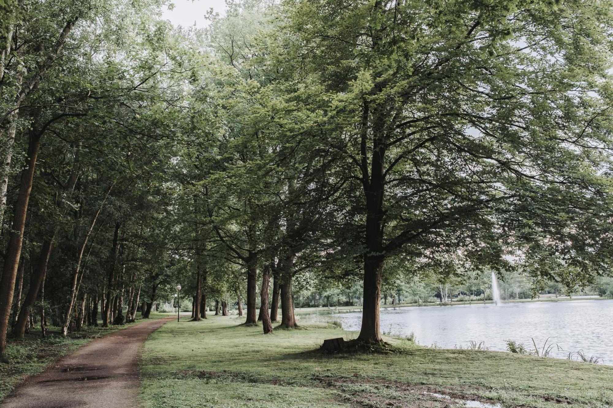 Huisje Mezengroet Lanaken Bagian luar foto